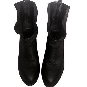 Bryan Blake Black Pebbled Leather Ankle Booties 37.5